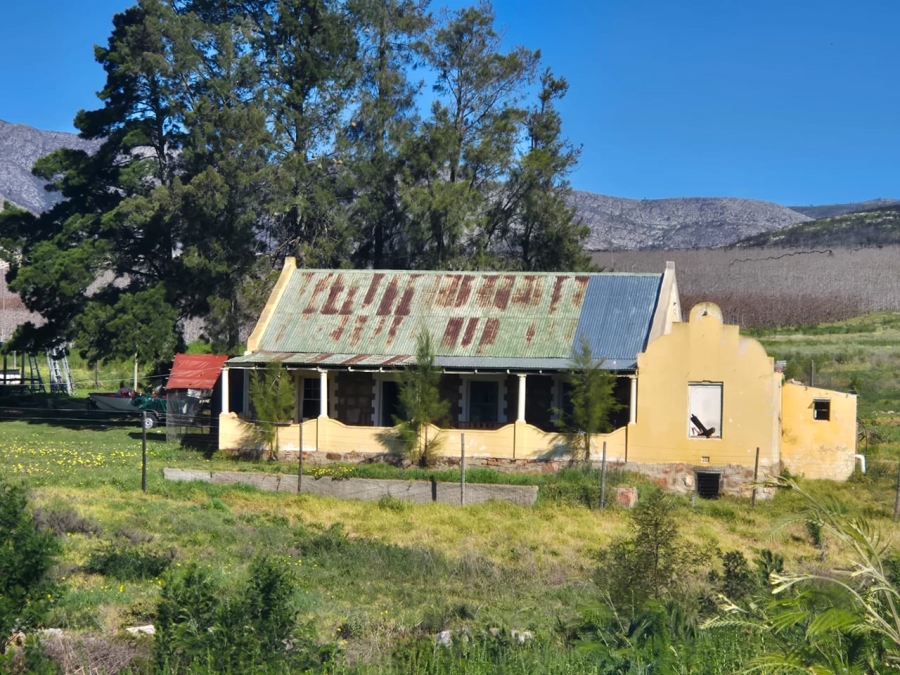 Commercial Property for Sale in Louterwater Eastern Cape